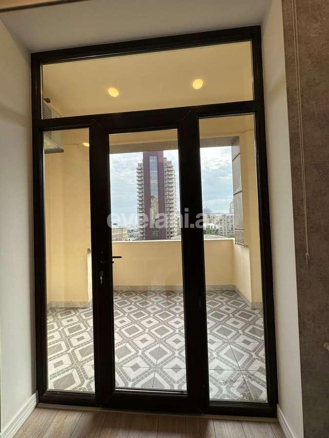 Kirayə verilir, yeni tikili, 4 otaqlı, 170 m², Bakı, Nəsimi r.