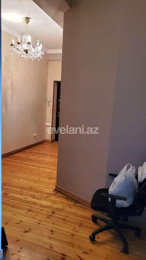 Satılır, yeni tikili, 2 otaqlı, 76 m², Bakı, Binəqədi r, M. Rəsulzadə q, Azadlıq prospekti m.