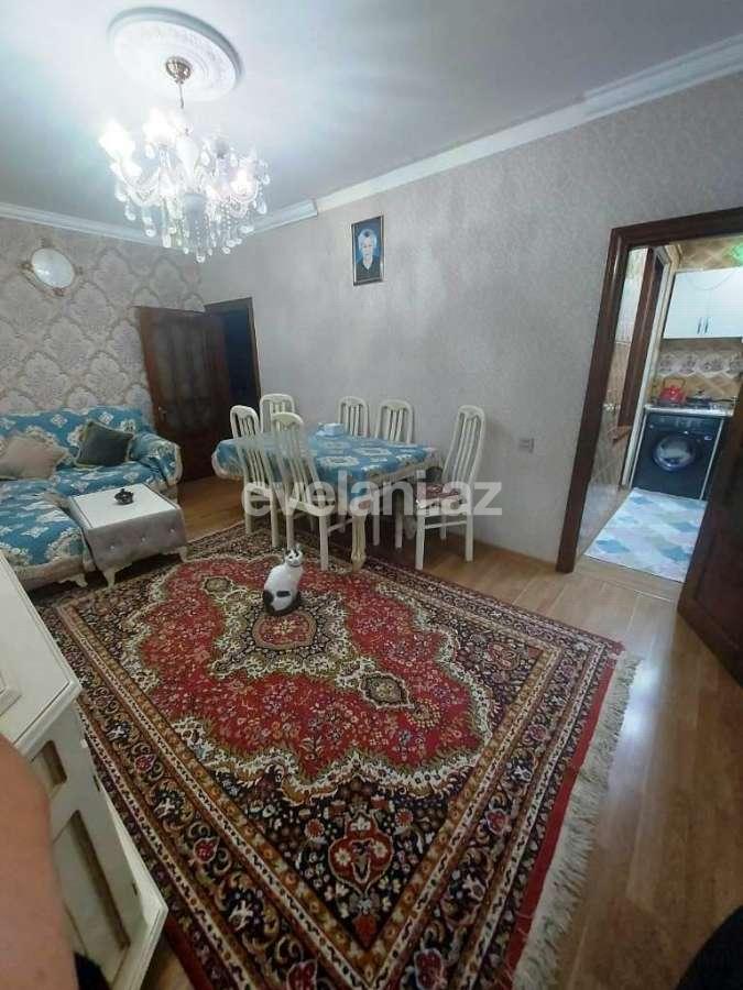 Satılır, köhnə tikili, 3 otaqlı, 60 m², Bakı, Xətai r, Əhmədli q, Həzi Aslanov m.