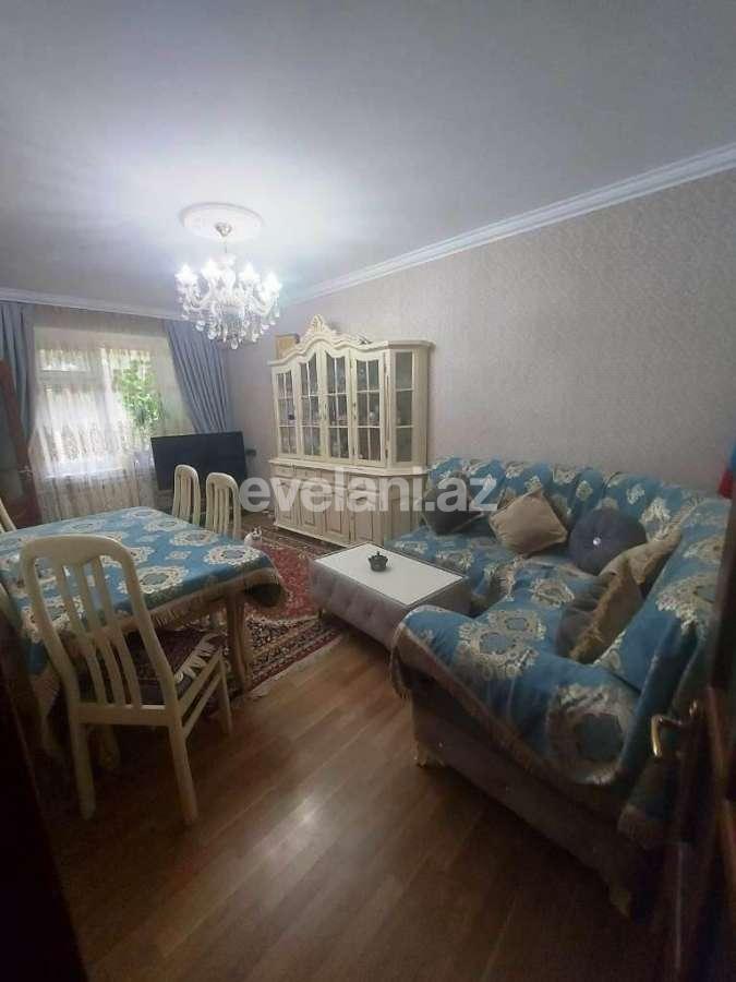 Satılır, köhnə tikili, 3 otaqlı, 60 m², Bakı, Xətai r, Əhmədli q, Həzi Aslanov m.