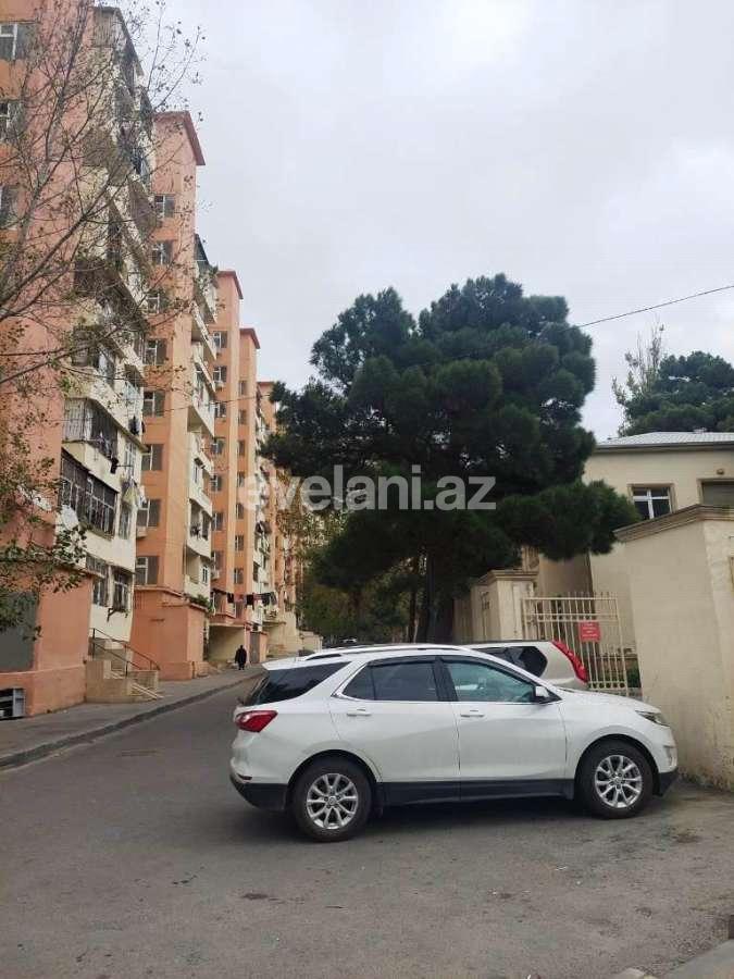Satılır, köhnə tikili, 3 otaqlı, 60 m², Bakı, Xətai r, Əhmədli q, Həzi Aslanov m.