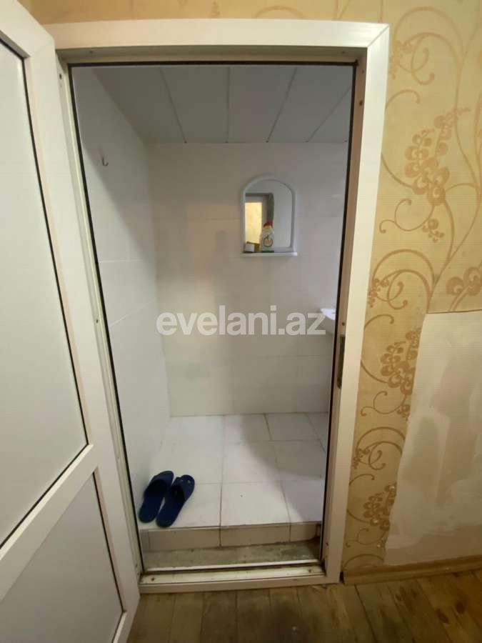 Sale, old building, 1 room, 40 m², Baku, Nizami r, Gara Garayev m.