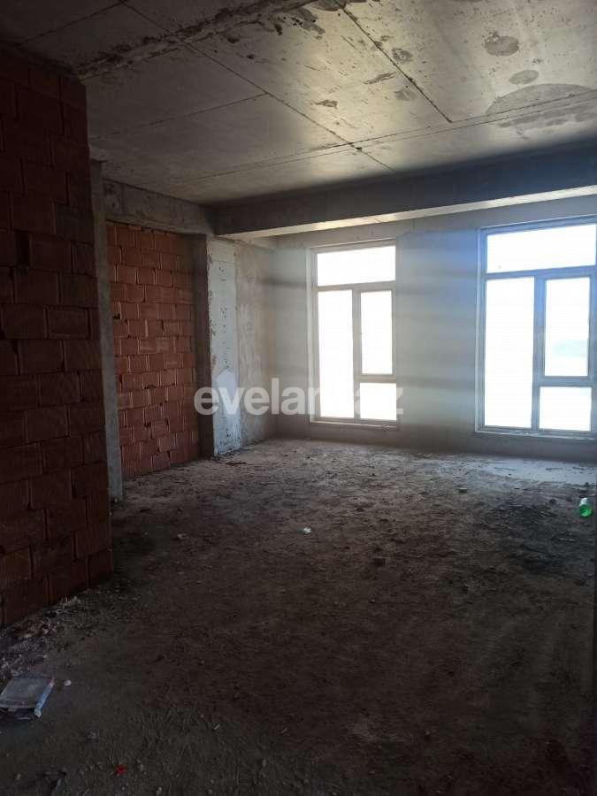 Satılır, yeni tikili, 2 otaqlı, 82 m², Bakı, Nərimanov r, 28 may m.