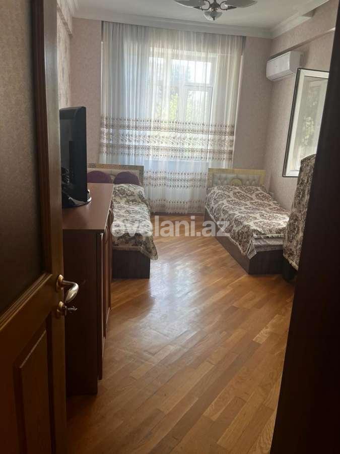 Satılır, yeni tikili, 3 otaqlı, 110 m², Bakı, Xətai r, Xalqlar Dostluğu m.