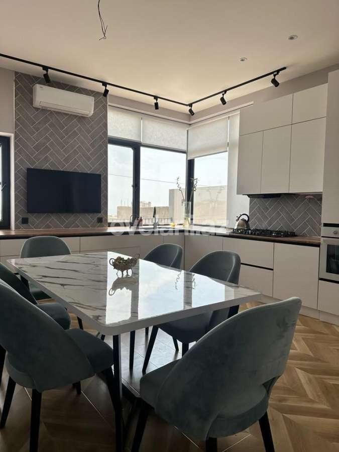 Satılır, villa, 6 otaqlı, 210 m², Bakı, Səbail r.