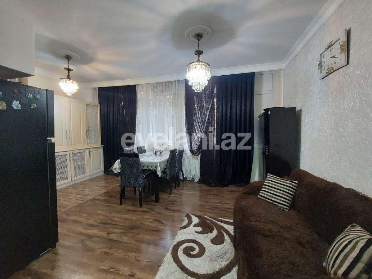Rent, old building, 3 room, 90 m², Baku, Nasimi r.