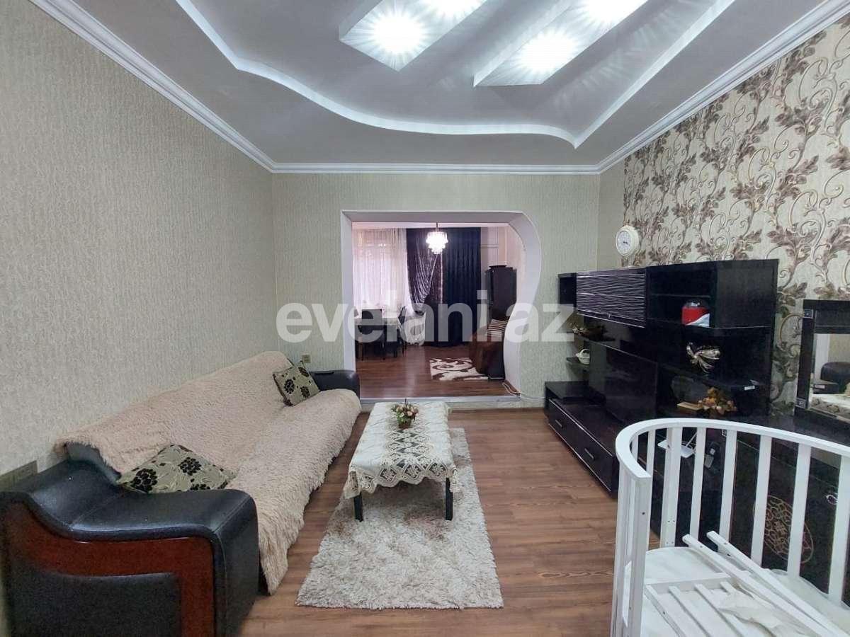 Rent, old building, 3 room, 90 m², Baku, Nasimi r.