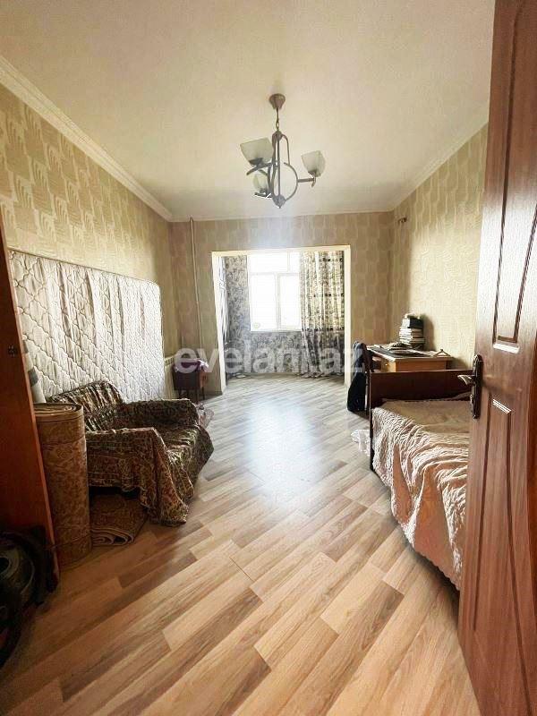 Satılır, köhnə tikili, 3 otaqlı, 75 m², Bakı, Yasamal r, 20 yanvar m.