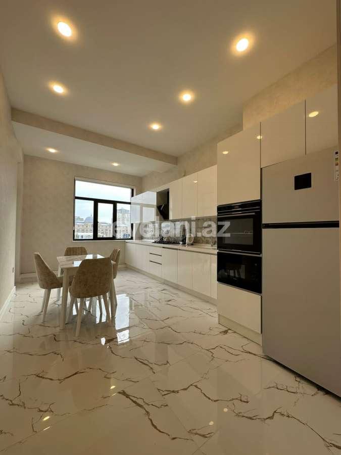 Kirayə verilir, yeni tikili, 4 otaqlı, 170 m², Bakı, Nəsimi r.