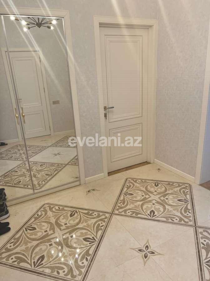 Kirayə verilir, yeni tikili, 2 otaqlı, 81 m², Bakı, Yasamal r, Yeni Yasamal q, İnşaatçılar m.