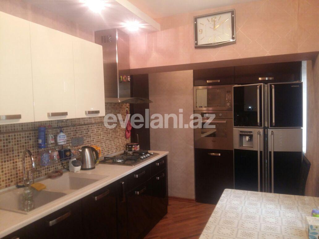 Продаётся, вторичка, 4-комнаты, 120 m², Баку, Ясамальский r, Элмляр Академиясы m.