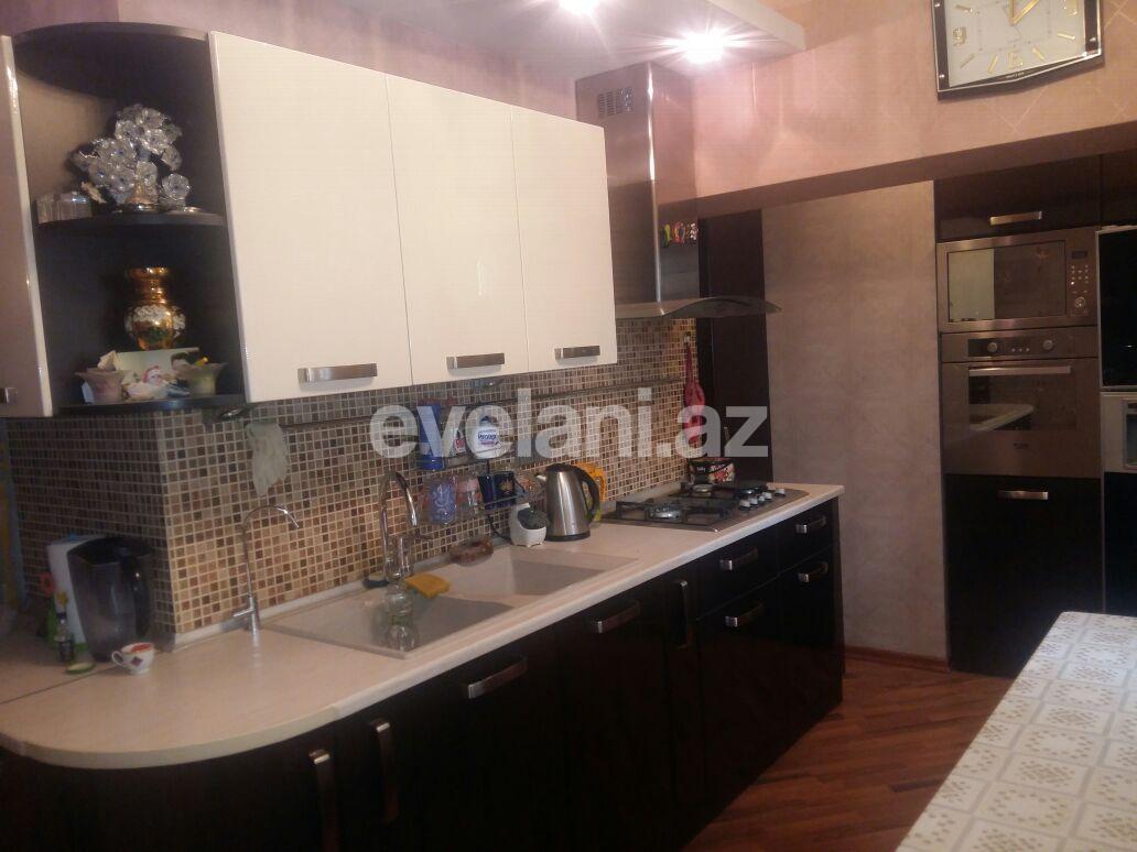 Продаётся, вторичка, 4-комнаты, 120 m², Баку, Ясамальский r, Элмляр Академиясы m.