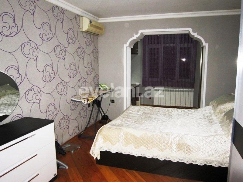 Satılır, köhnə tikili, 3 otaqlı, 80 m², Bakı, Nizami r, 8-ci kilometr q, Neftçilər m.
