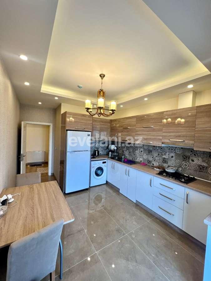 Kirayə verilir, yeni tikili, 2 otaqlı, 110 m², Bakı, Yasamal r, 8 Noyabr m.
