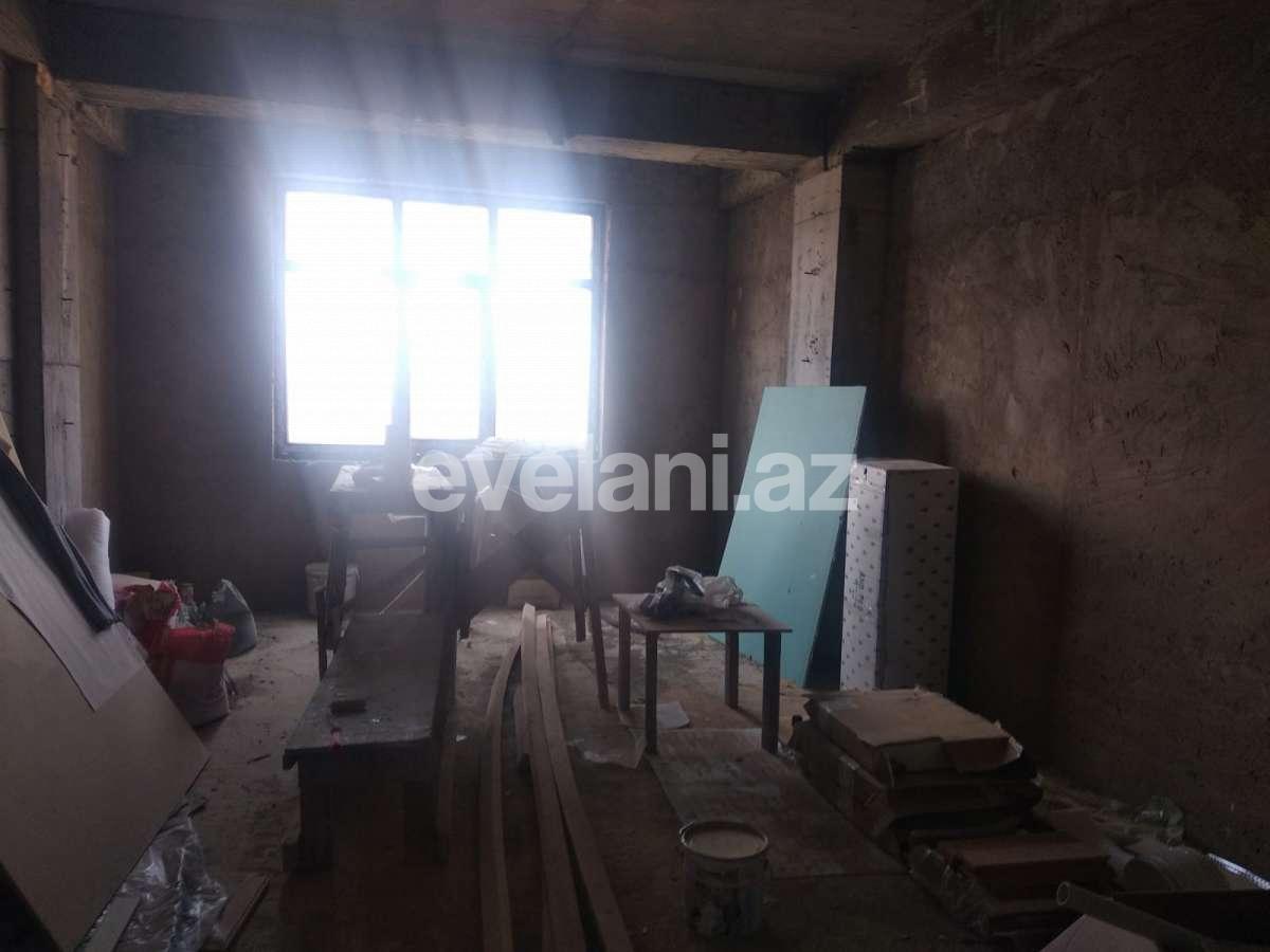 Satılır, yeni tikili, 3 otaqlı, 125 m², Bakı, Nizami r, Qara Qarayev m.