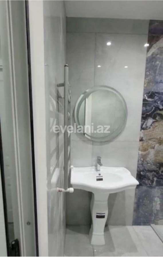Rent, old building, 2 room, 45 m², Baku, Khatai r.