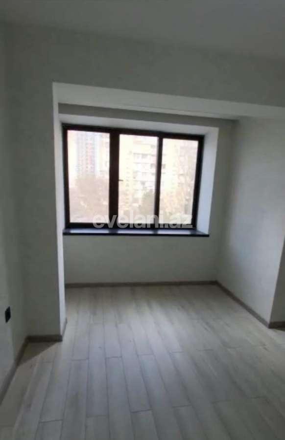 Rent, old building, 2 room, 45 m², Baku, Khatai r.