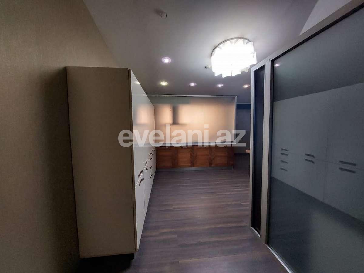 Rent, office, 4 room, 220 m², Baku, Nasimi r.