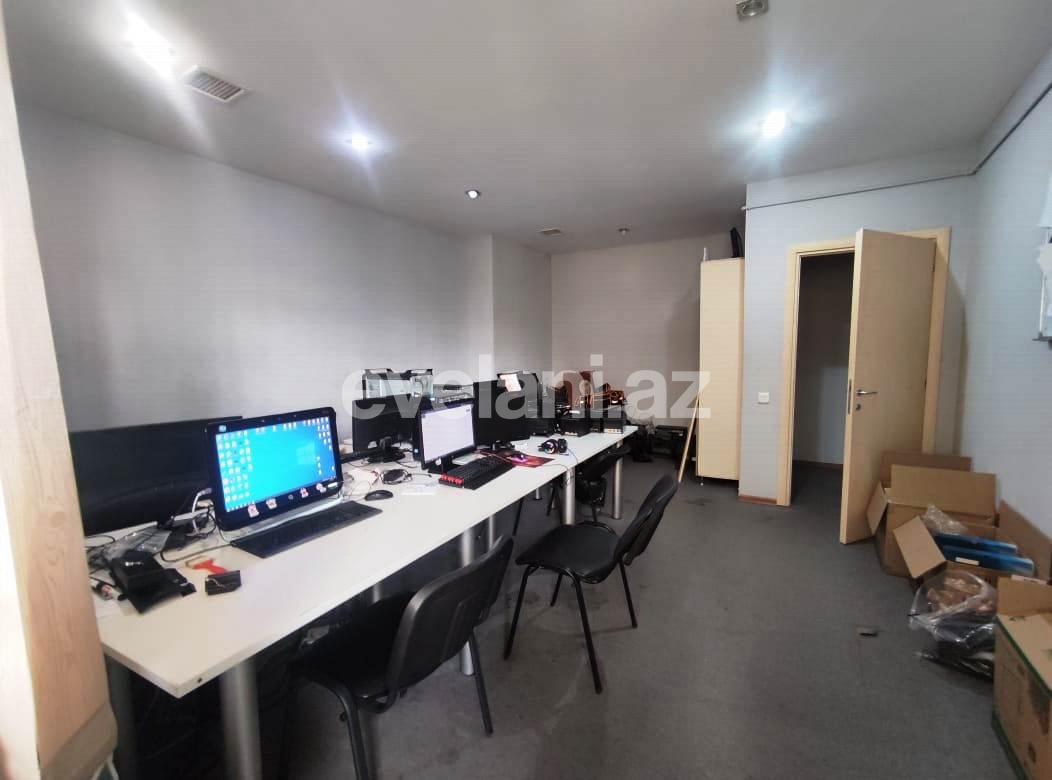 Sale, office, 6 room, 280 m², Baku, Nasimi r, Nizami m.
