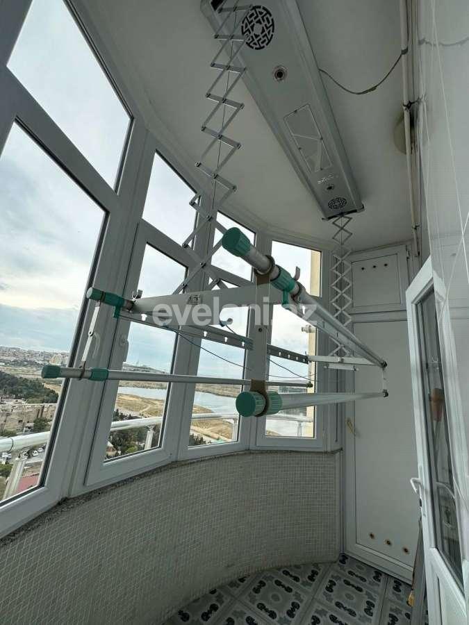 Satılır, yeni tikili, 4 otaqlı, 166 m², Bakı, Yasamal r, Elmlər Akademiyası m.