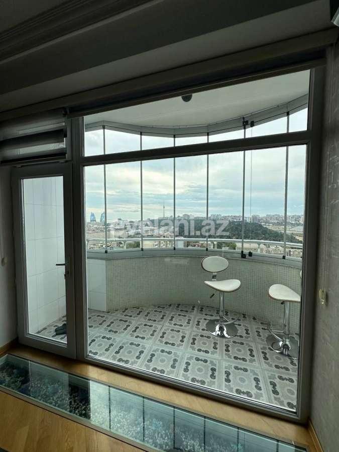 Satılır, yeni tikili, 4 otaqlı, 166 m², Bakı, Yasamal r, Elmlər Akademiyası m.