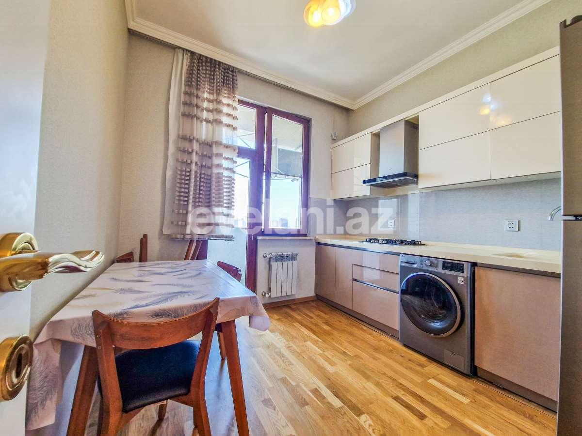 Kirayə verilir, yeni tikili, 3 otaqlı, 120 m², Bakı, Nizami r, Qara Qarayev m.