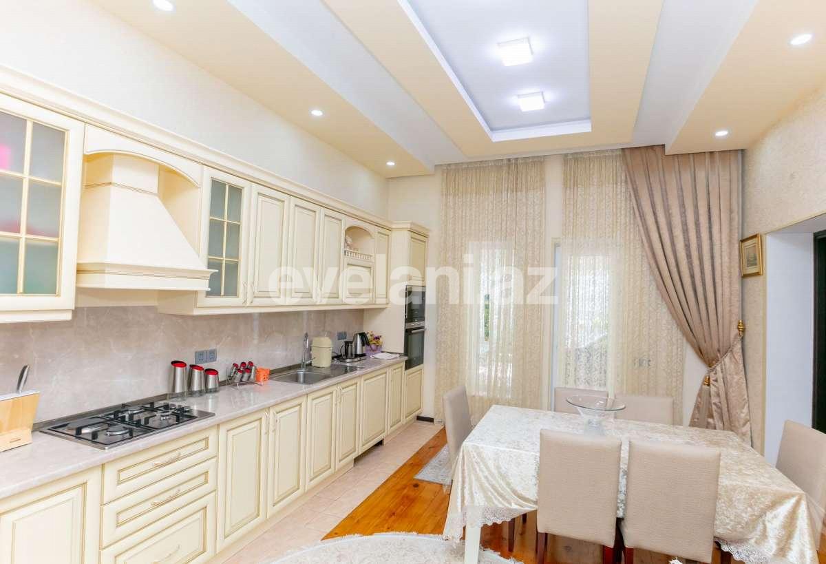 Satılır, həyət evi / bağ, 10 otaqlı, 756 m², Bakı, Sabunçu r.