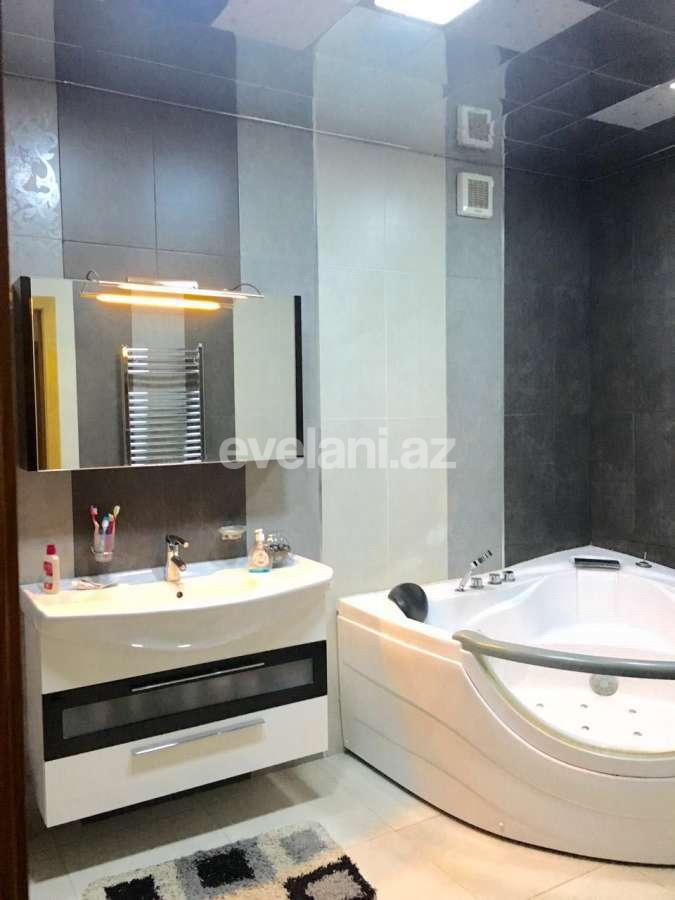 Rent, new building, 4 room, 130 m², Baku, Khatai r, Shah Ismail Khatai m.