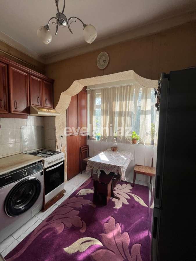 Satılır, köhnə tikili, 3 otaqlı, 54.99 m², Bakı, Nəsimi r, Memar Əcəmi m.