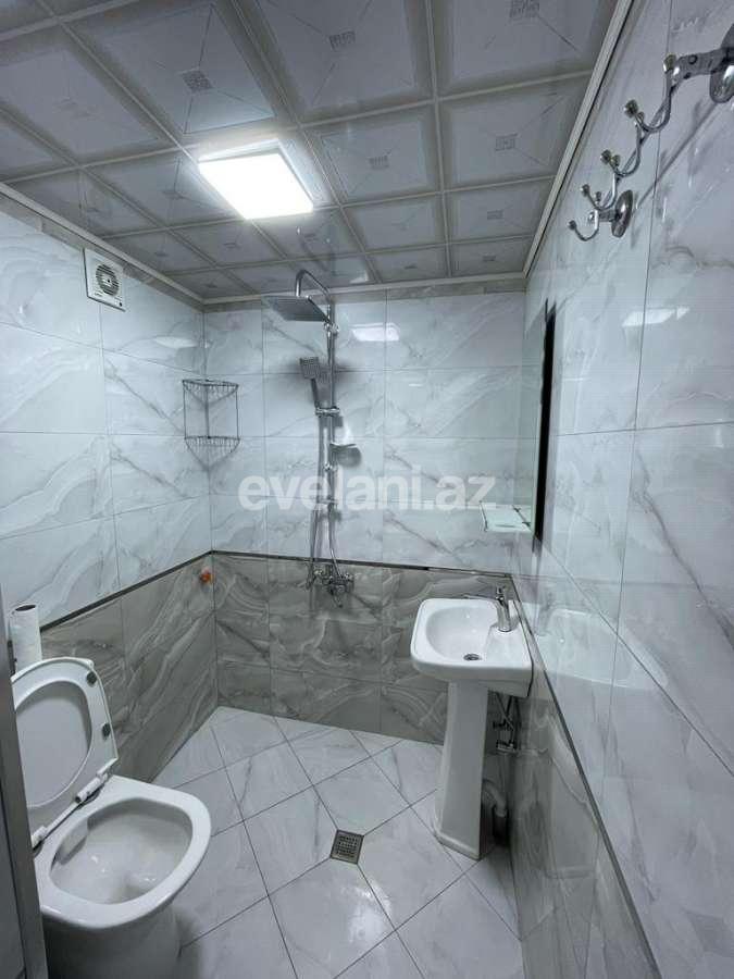 Satılır, köhnə tikili, 3 otaqlı, 70 m², Bakı, Nizami r, Qara Qarayev m.