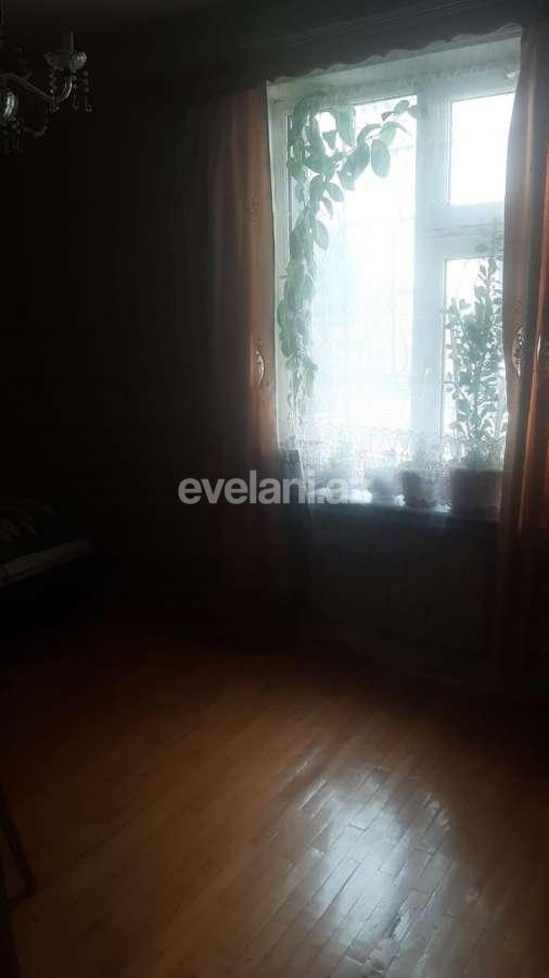 Satılır, köhnə tikili, 3 otaqlı, 85 m², Bakı, Yasamal r, İnşaatçılar m.