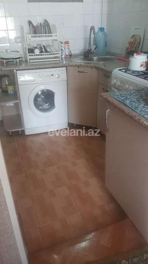 Satılır, köhnə tikili, 3 otaqlı, 85 m², Bakı, Yasamal r, İnşaatçılar m.