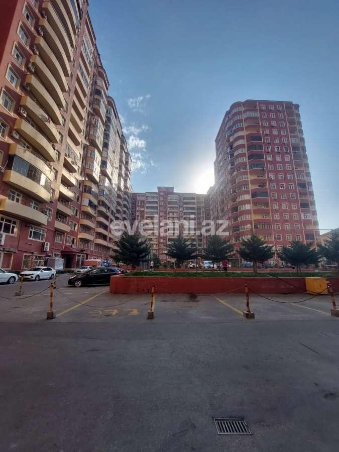 Satılır, yeni tikili, 2 otaqlı, 68 m², Bakı, Binəqədi r, 8-ci mikrorayon q, Azadlıq prospekti m.