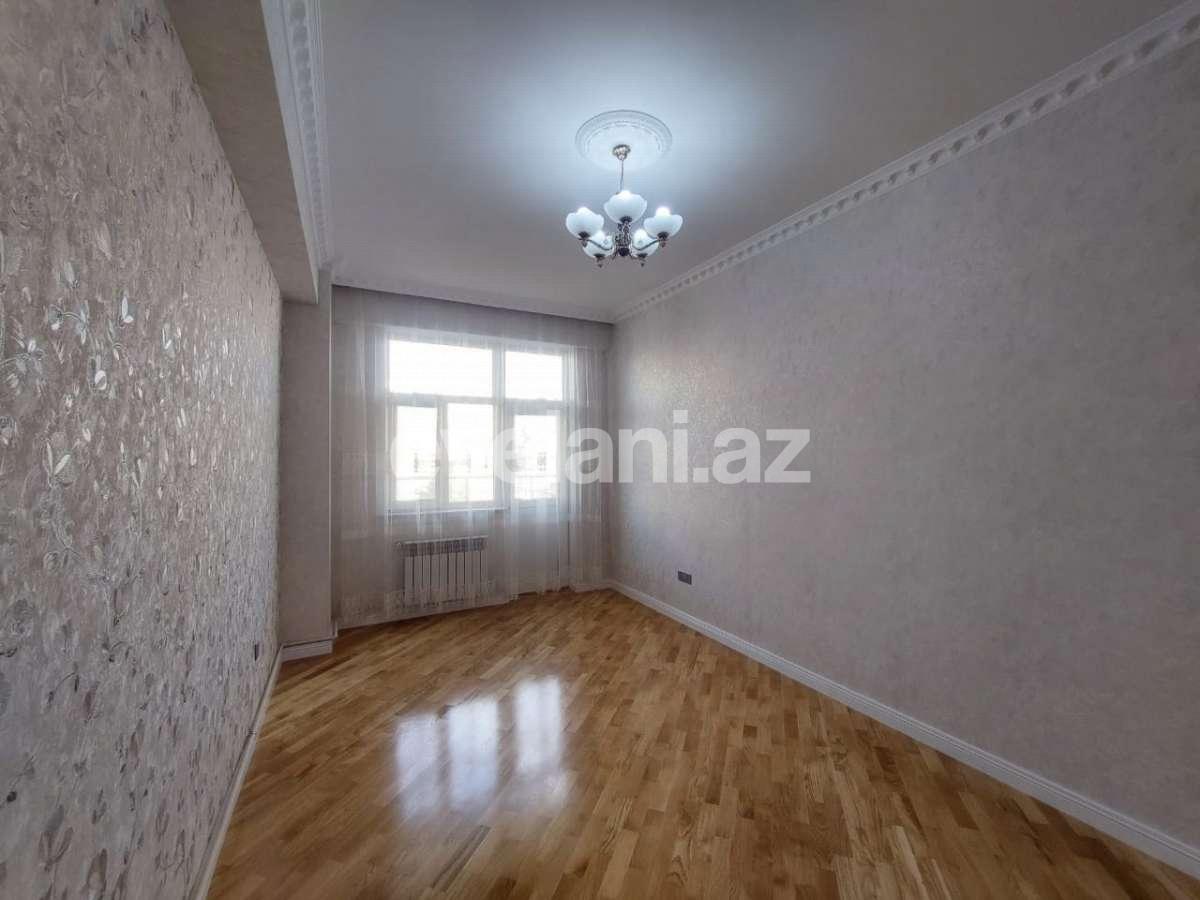 Satılır, yeni tikili, 2 otaqlı, 68 m², Bakı, Binəqədi r, 8-ci mikrorayon q, Azadlıq prospekti m.