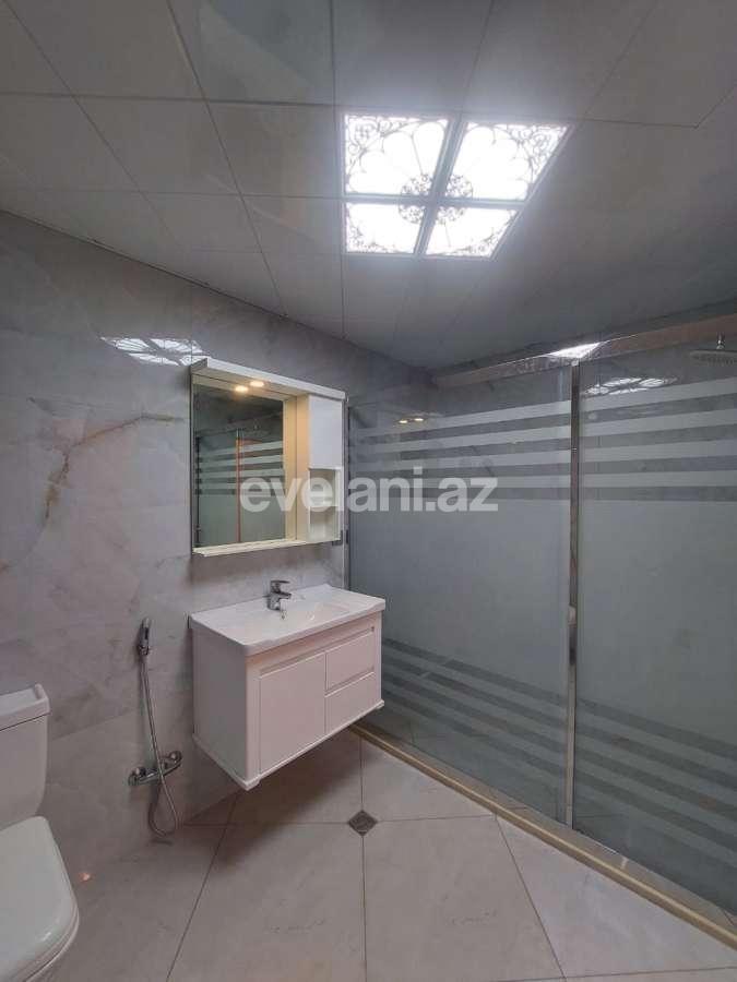 Satılır, yeni tikili, 2 otaqlı, 68 m², Bakı, Binəqədi r, 8-ci mikrorayon q, Azadlıq prospekti m.