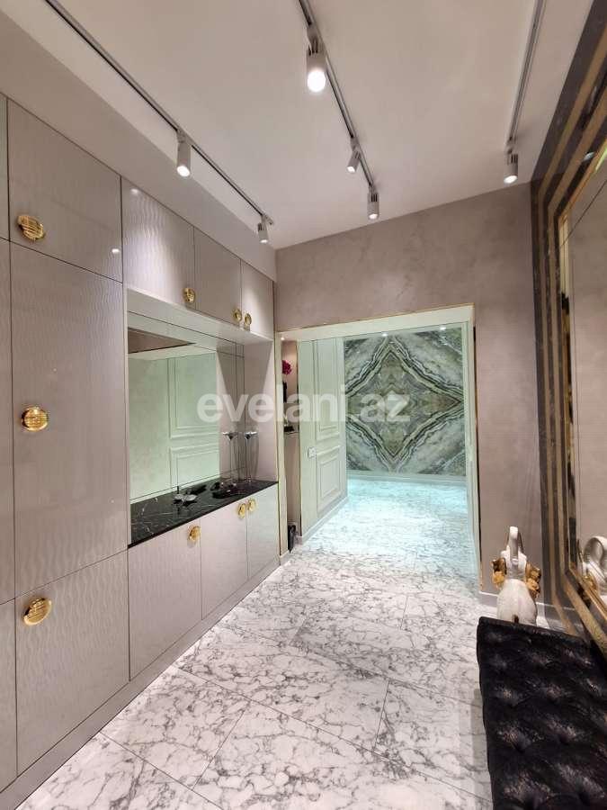 Satılır, yeni tikili, 4 otaqlı, 180 m², Bakı, Nərimanov r, Nəriman Nərimanov m.