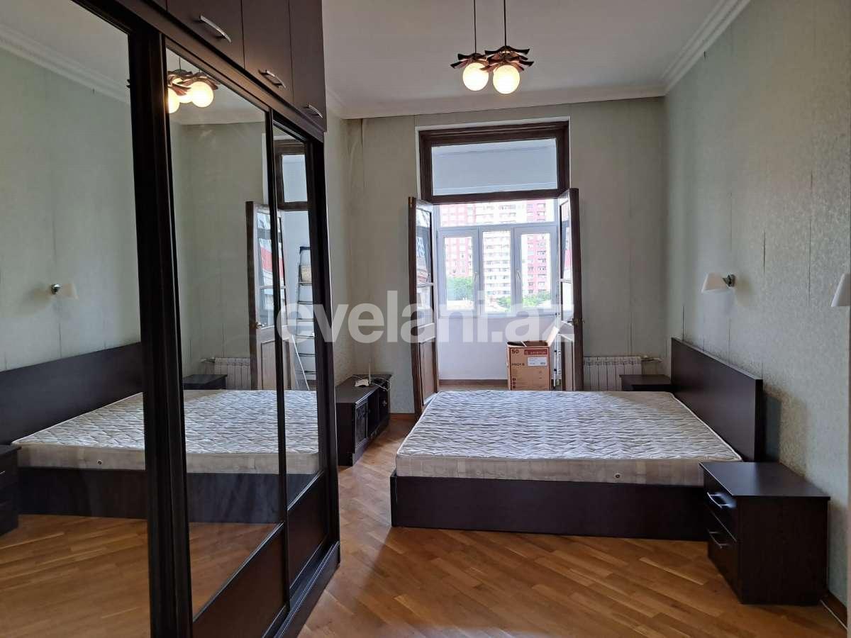 Satılır, köhnə tikili, 2 otaqlı, 62 m², Bakı, Nəsimi r, Gənclik m.