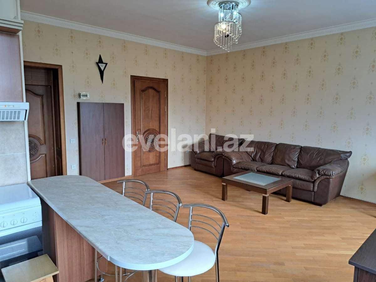 Satılır, köhnə tikili, 2 otaqlı, 62 m², Bakı, Nəsimi r, Gənclik m.