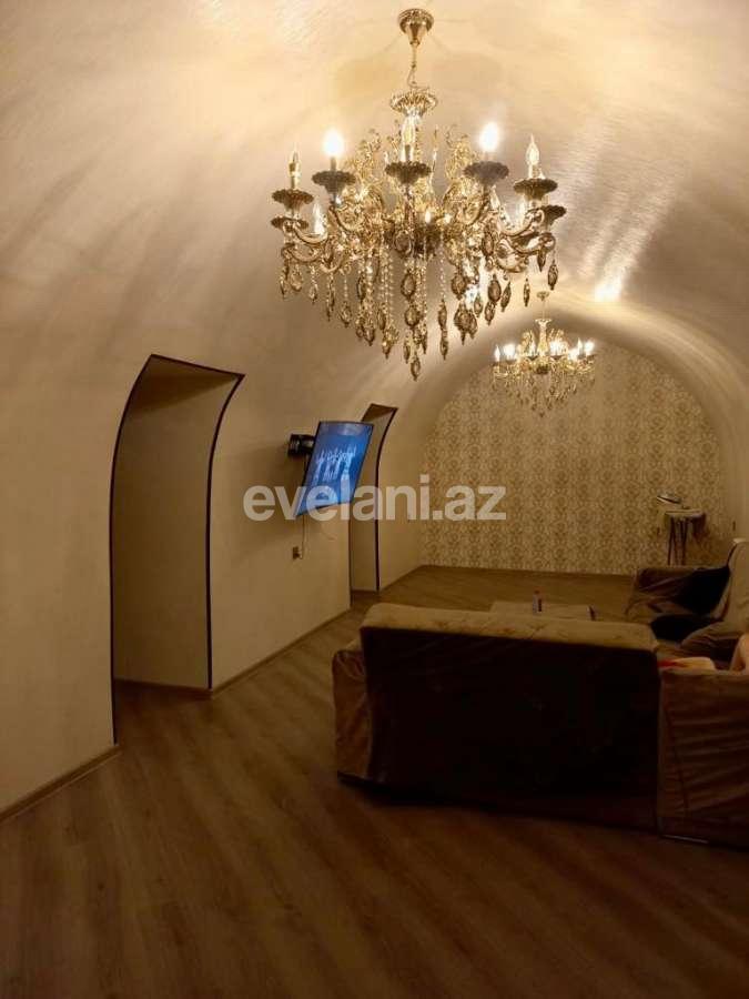 Satılır, həyət evi / bağ, 5 otaqlı, 187 m², Bakı, Nizami r, Keşlə q.