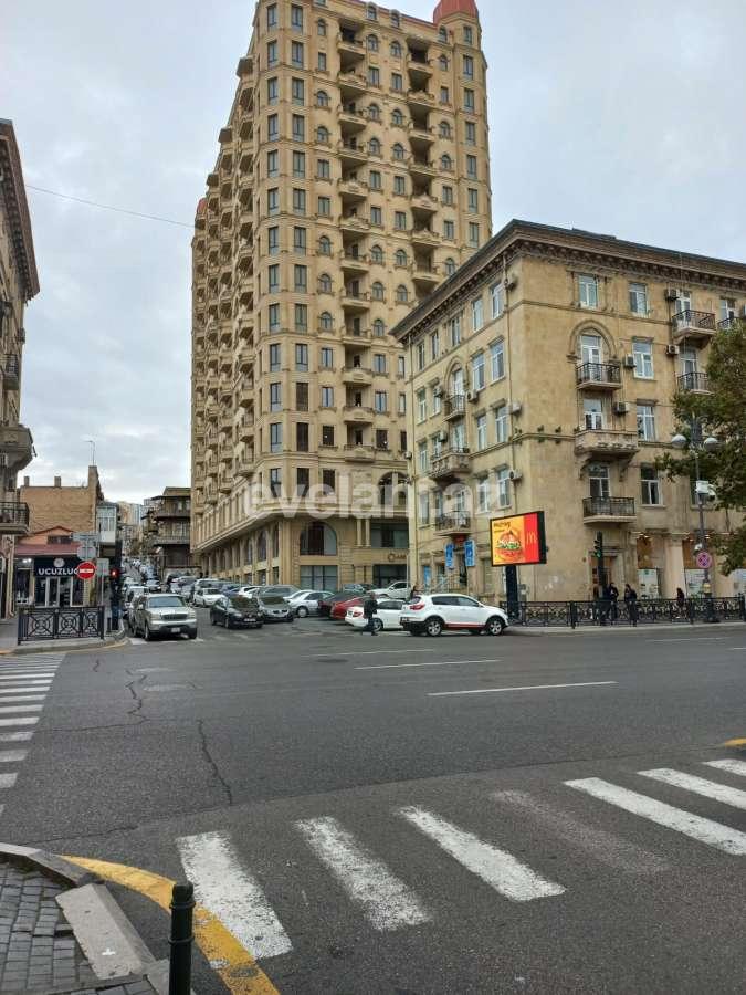 Rent, office, 4 room, 180 m², Baku, Nasimi r, Sahil m.