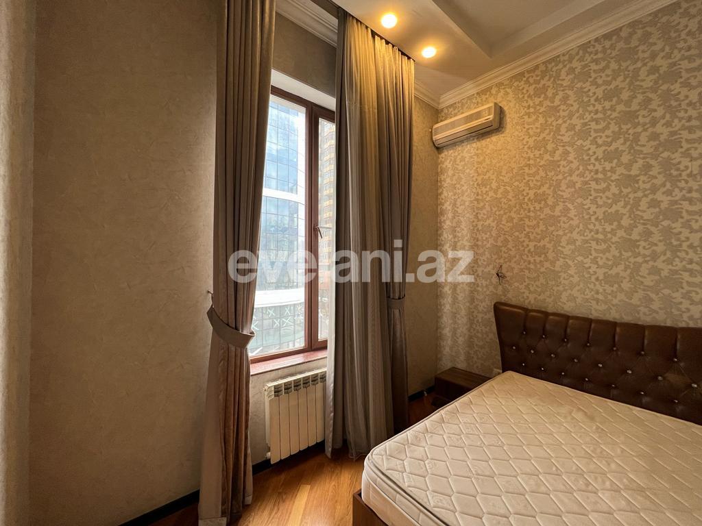 Satılır, köhnə tikili, 3 otaqlı, 82 m², Bakı, Nəsimi r.