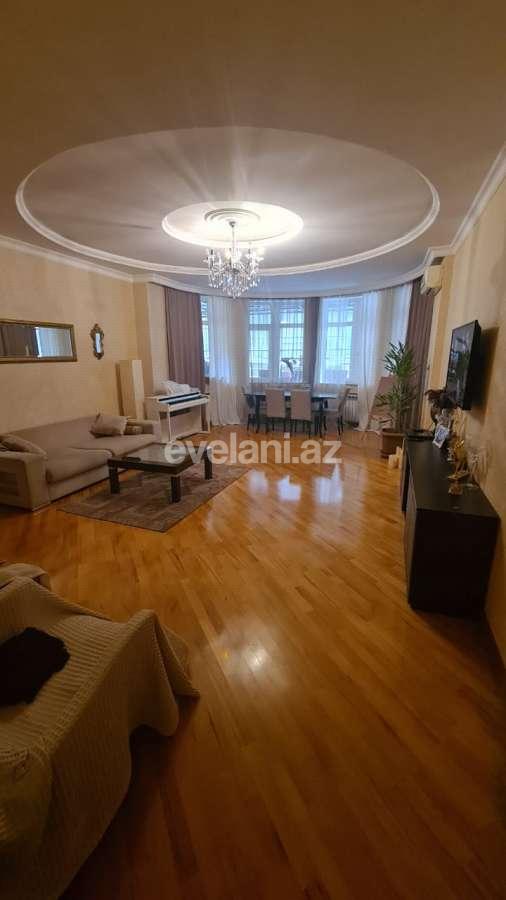 Satılır, yeni tikili, 3 otaqlı, 140 m², Bakı, Nərimanov r, Gənclik m.