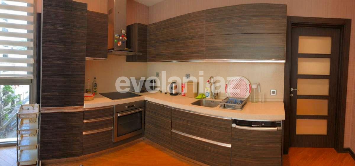 Rent, new building, 3 room, 115 m², Baku, Sabail r, Icheri Sheher m.