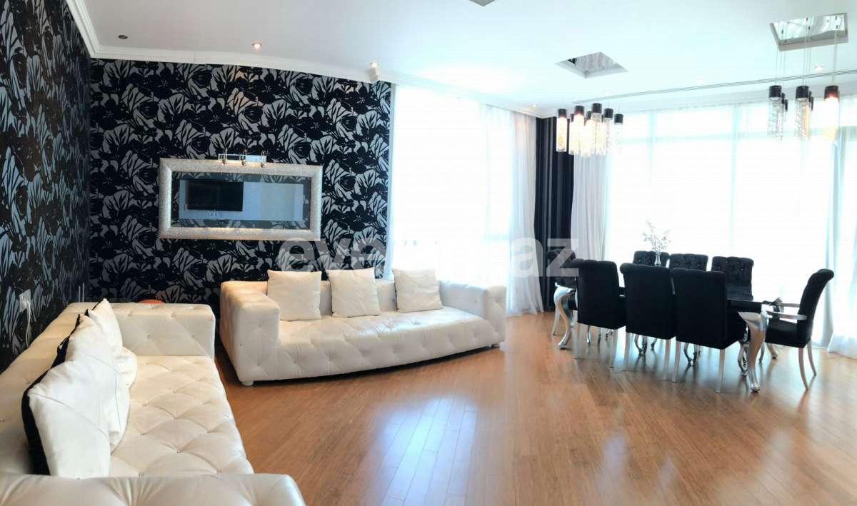 Rent, new building, 3 room, 115 m², Baku, Sabail r, Icheri Sheher m.