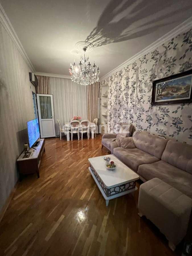 Satılır, yeni tikili, 3 otaqlı, 90 m², Bakı, Nəsimi r, 4-cü mikrorayon q, Memar Əcəmi m.