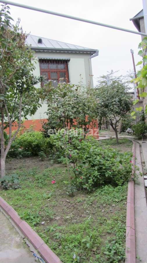Satılır, həyət evi / bağ, 6 otaqlı, 250 m², Bakı, Binəqədi r, M. Rəsulzadə q, Azadlıq prospekti m.
