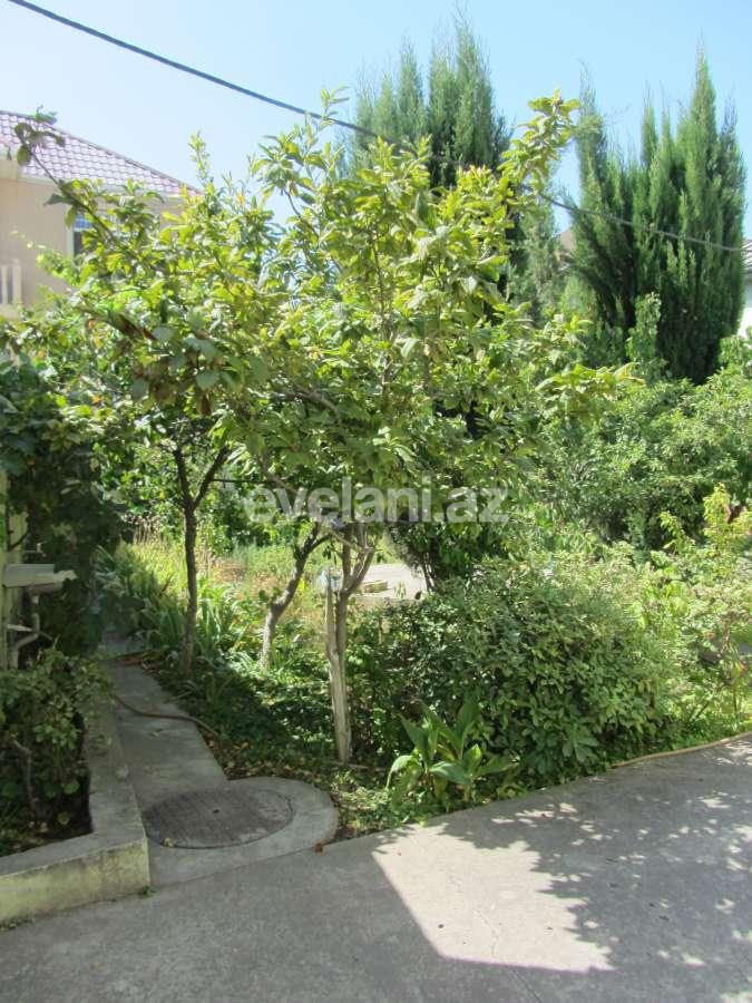Satılır, həyət evi / bağ, 6 otaqlı, 250 m², Bakı, Binəqədi r, M. Rəsulzadə q, Azadlıq prospekti m.