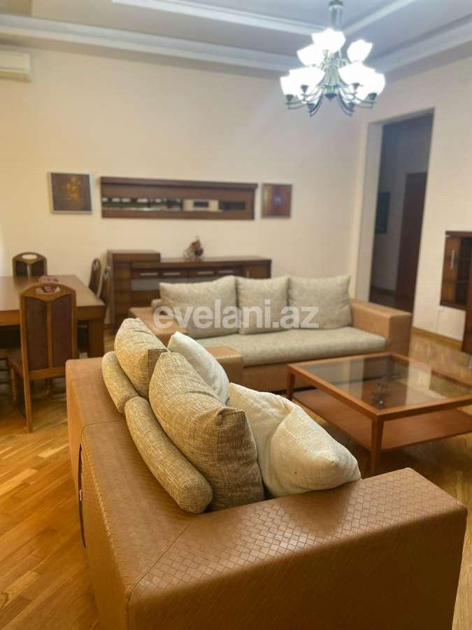 Rent, old building, 4 room, 135 m², Baku, Sabail r, Icheri Sheher m.