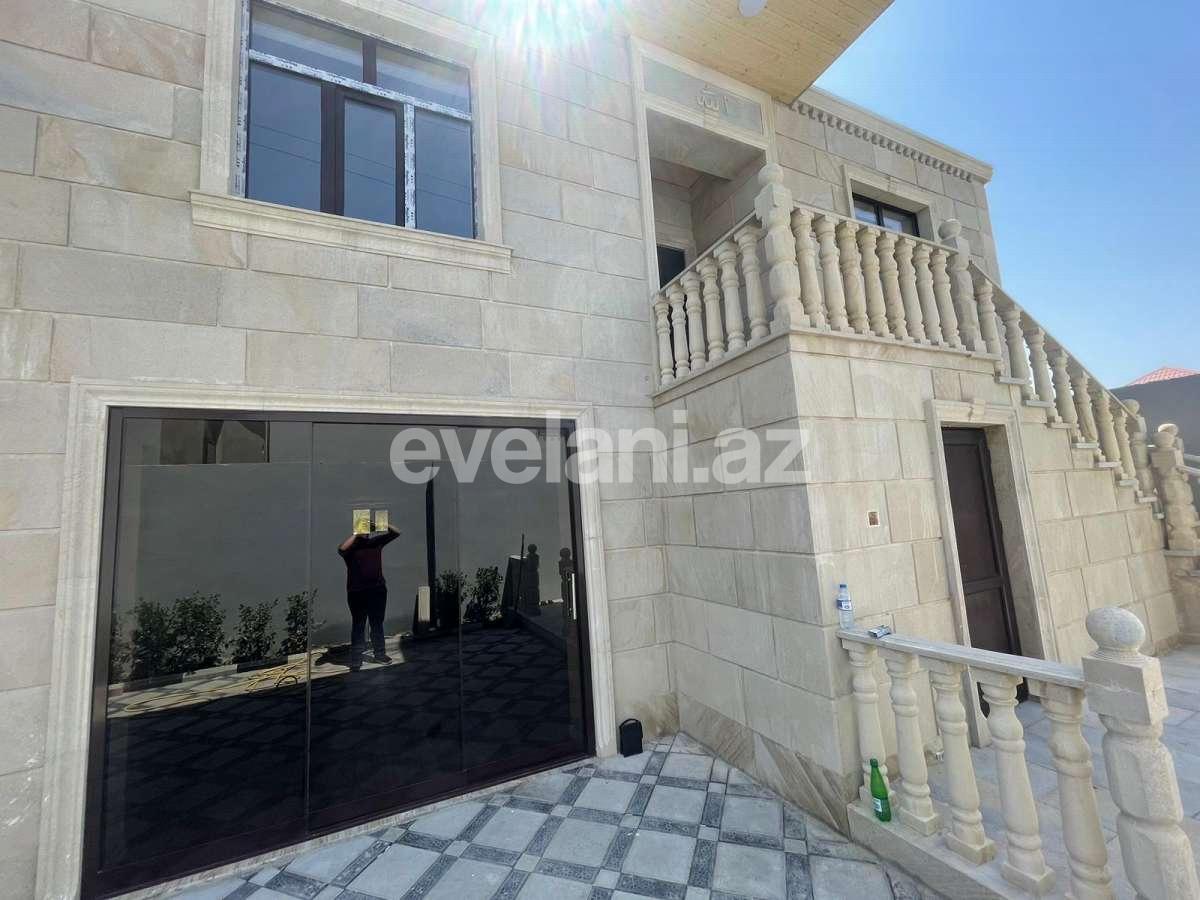 Satılır, həyət evi / bağ, 8 otaqlı, 220 m², Bakı, Binəqədi r, M. Rəsulzadə q, Azadlıq prospekti m.