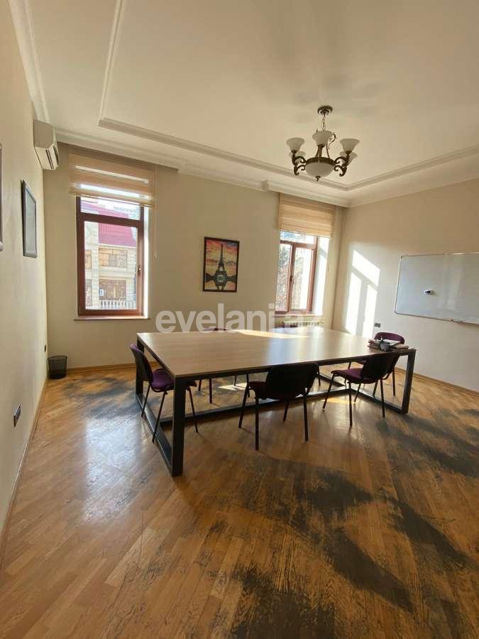 Kirayə verilir, ofis, 5 otaqlı, 250 m², Bakı, Nəsimi r, Nizami m.